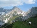 Blick zur�ck zu Eselstein (Mitte) und Sinabell (rechts) - ganz links der Grat hinauf zur Hohen Rams (Ramsauer Klettersteig) - danach im Hintergrund der Gro�e Koppenkarstein