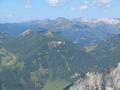 Blick Richtung Osten - vorne Spirzinger (rechts - Tour vom 26.11.2004) und Spazeck - rechts hinten (etwas heller) die Steirische und Lungauer Kalkspitze (zuletzt am 09.07.2005)