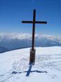Das Gipfelkreuz mit Schatten