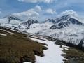 Am Weg zur Mahdfeldhtte - im Hintergrund ist ein Groteil der Strecke meiner Morgentour einsehbar - der Hochstubofen ganz links - in Bildmitte das Kar Richtung Aarfeldspitz