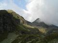 Blick zurck zur Hochwildstelle, die zunehmend vom Nebel verhllt wird