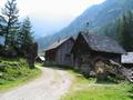 Die heutige Tour fhrt an zahlreichen Almen vorbei - hier im Bild die Kotalm (den Namen der Alm mchte ich lieber nicht hinterfragen)