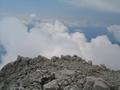Die Nebelfetzen aus dem Ennstal steigen immer dichter auf und bleiben am Dachstein hngen