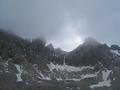 Der Klettersteig fhrt ber diesen Gratverlauf (rechts die Hohe Gamsfeldspitze - links der Schmiedstock)