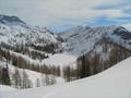 Tiefblick zum Steirersee - im Graben in Bildmitte gehts weiter zum Schwarzensee