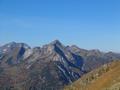 Blick nach Westen zu meinem gestrigen Tourenziel: Steinfeldspitze