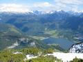Blick vom Gipfelkreuz Richtung Gssl am Grundlsee-Ostufer