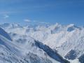 Imposante Bergwelt in der Glocknergruppe. Vom Gr. Wiesbachhorn (rechts) zum auf diesem Bild etwas unscheinbaren Groglockner (dunkler Doppelgipfel etwas links der Bildmitte - ganz im Hintergrund).