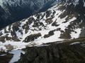 Blick hinunter zur Slkpastrae ins Murtal. Auf dieser Seite ist die Strae bereits bis herauf zum Pa schneefrei.