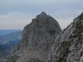 Blick von der Vordernberger Griesmauer zur TAC-Spitze - unserem nchsten Gipfelziel. Etwas rechts des Gipfelspitzes kann man einen Wanderer erkennen.