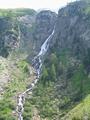 ... der Abstieg erfolgt ber eine zwar etwas steilere, aber nicht allzu schwierige Steilstufe rechts des Wasserfalles.