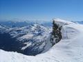Blick von der Scharte unterhalb des Gipfels Richtung Osten, ber die berwchteten Nordabstrze des Sonnblicks hinweg