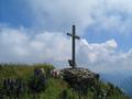Das nicht allzu groe Gipfelkreuz auf der Zehnerkarspitze ...