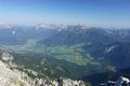 Tiefblick ins Tal um Admont. Im Hintergrund die Haller Mauern.