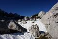 Lediglich die Schneefelder zwingen uns gelegentlich zu einigen Umwegen. 