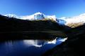 Ein selten schner Anblick bietet sich uns beim Lemperkarsee, in dem sich die Gipfel der umliegenden Berge (im Zentrum das Schneck) spiegeln.
