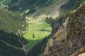 Blick talauswrts - hier sind Anstiegs- und Abstiegsroute ident.