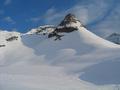 Sdlich am markanten Atterkogel vorbei.