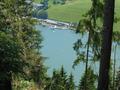 Tiefblick hinunter zum Putterersee.