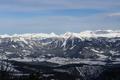 Gute Ausblicke ber das steirische Salzkammergut bei Bad Mitterndorf zum Toten Gebirge. In der Mitte der schneebdeckte Elm.