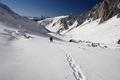 Angenehm lt sich die Spur im lockeren Pulverschnee legen.