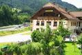 Beim Gasthaus Hinterhuber erreiche ich wieder eine asphaltierte Strae ...