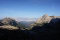 Prchtiger Blick zurck ber den Diebach-Stausee und zum Seehorn auf der rechten Bildseite.