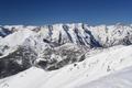 Weiter im Nordwesten die senkrecht ins Hinterstodertal abbrechenden, schroffen Felswnde des Stoderkammes ...