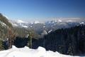 Vom Langpoltenbach wieder einige Hhenmeter hinauf zu den untersten Htten der Langpoltenalm. Ausblick nach Osten zu den Gesusegipfeln.