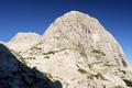 Links hinter dem Kleinen Ochsenkogel wartet der Mittlere Ochsenkogel, den ich ebenfalls bereits mit Tourenschi bestiegen habe. Mit Ingrid bin ich am 09.03.2008 ber den Hohen Trog hinauf gewandert.