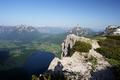 Langsam aber sicher nhern wir uns dem Gipfelkreuz auf der Trisselwand und genieen die Aussicht ber den Altausseer See ...