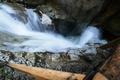 Rauschend und kraftvoll drngt das Wasser talwrts.