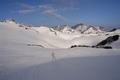 Links der Griekogel, in Bildmitte der Groe Wildkogel - ein weiteres meiner heutigen Gipfelziele. Rechts hinten der Schnberg, auch Wildenkogel genannt (Schitour am 02.02.2006).