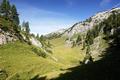 Blick zurck ber den stlichen Auslufer der Breitwiesenalm.