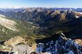 Ich berblicke Dutzende Gipfel der Seckauer Tauern, die ich in den letzten Wochen bestiegen habe. Tiefblick zum Triebental mit der Bergerhube.