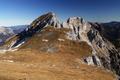 Blick zurck zum Sparafeld (links), rechts der Admonter Reichenstein.