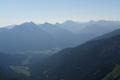 Ausblick nach Osten auf zahlreiche Gipfel in den Seckauer Tauern, jenseits von Hohentauern.