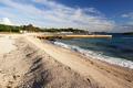 Kiesstrand am Campingplatz Amarin