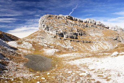 Die Ostflanke des Hochbirg. Links der Südgrat.