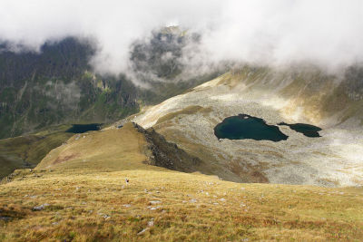 Tiefblick beim Aufstieg auf die Windschnurspitze