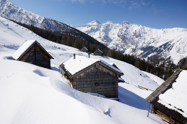 Bei der Schladminger Alm mit Ausblick zur Hochwildstelle