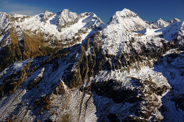 Elendberg und Hochgolling (rechts)
