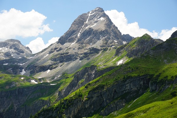 Im Umfeld der Ennskarhütte: Der formschöne Faulkogel