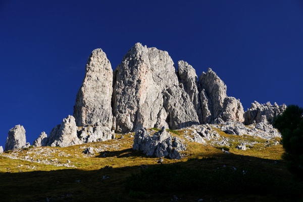 170 Höhenmeter führt ein C-D-Klettersteig auf den Grandlspitz