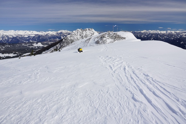 Am Stoderzinken-Plateau war etwas Wind spürbar, im Großen und Ganzen waren die Wetterverhältnisse heute aber besser als erwartet.